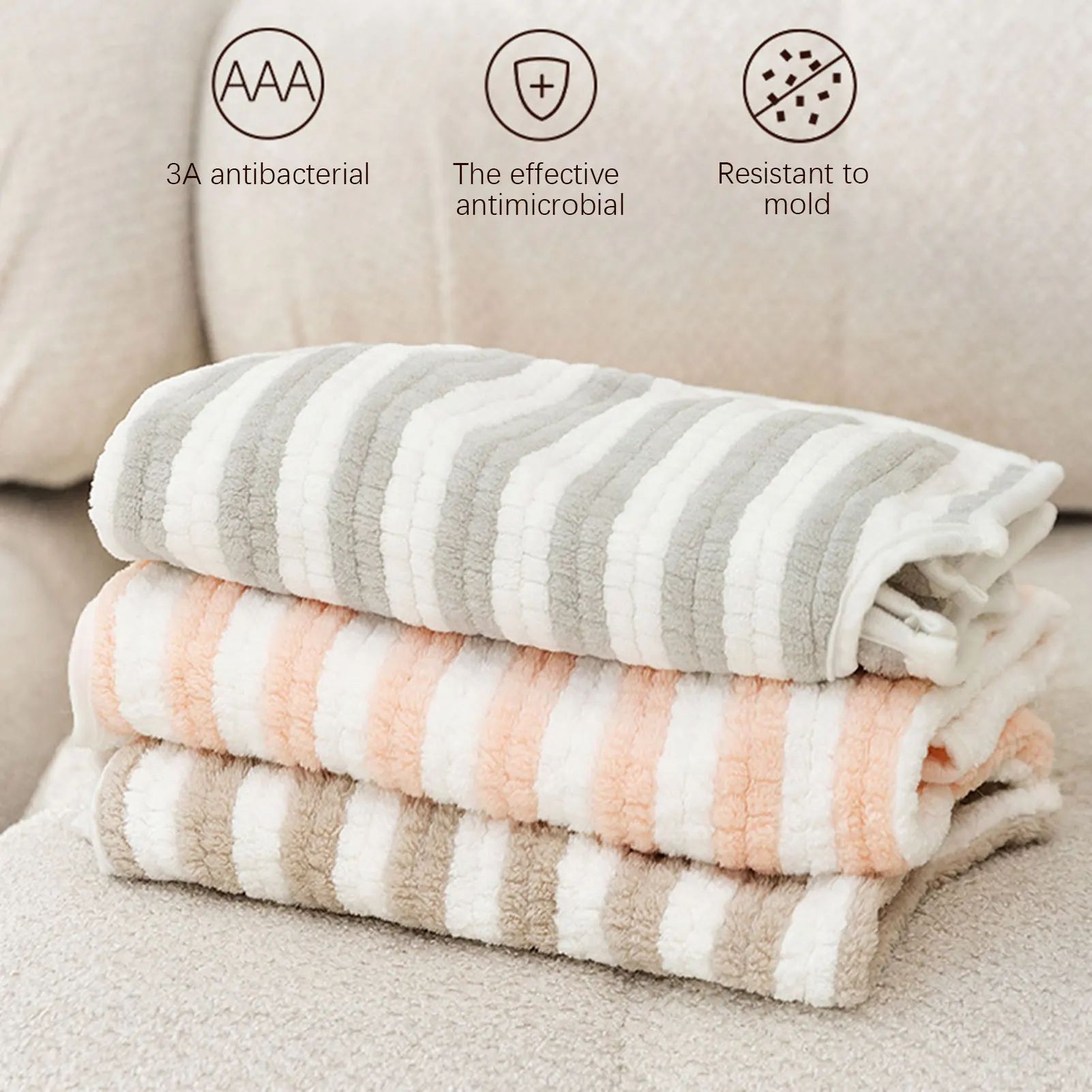 Ultra-Absorbent Quick-Dry Pet Bath Towel Robe